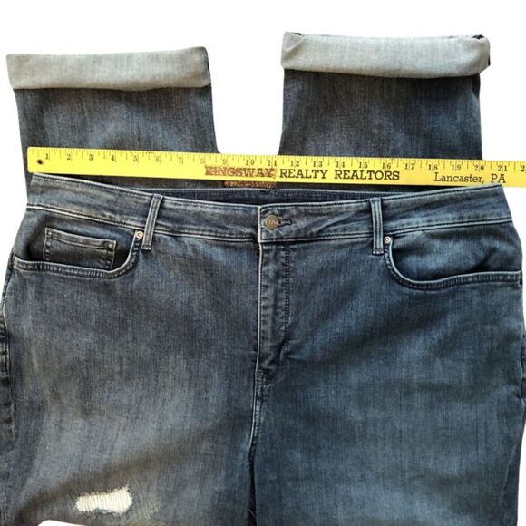 NYDJ Distressed Marilyn Straight Leg Jeans Size 24W Clean Monet Embroidered - Picture 8 of 12